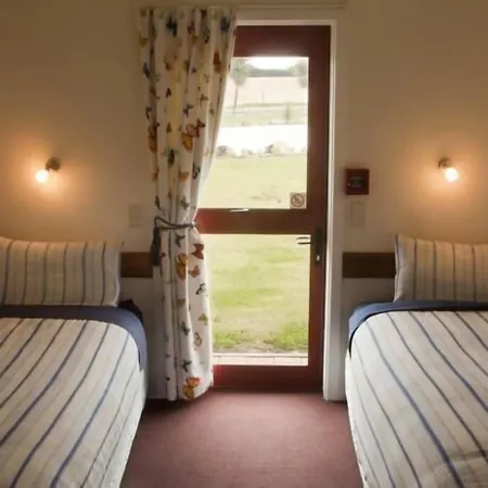 Old Bones Lodge-2